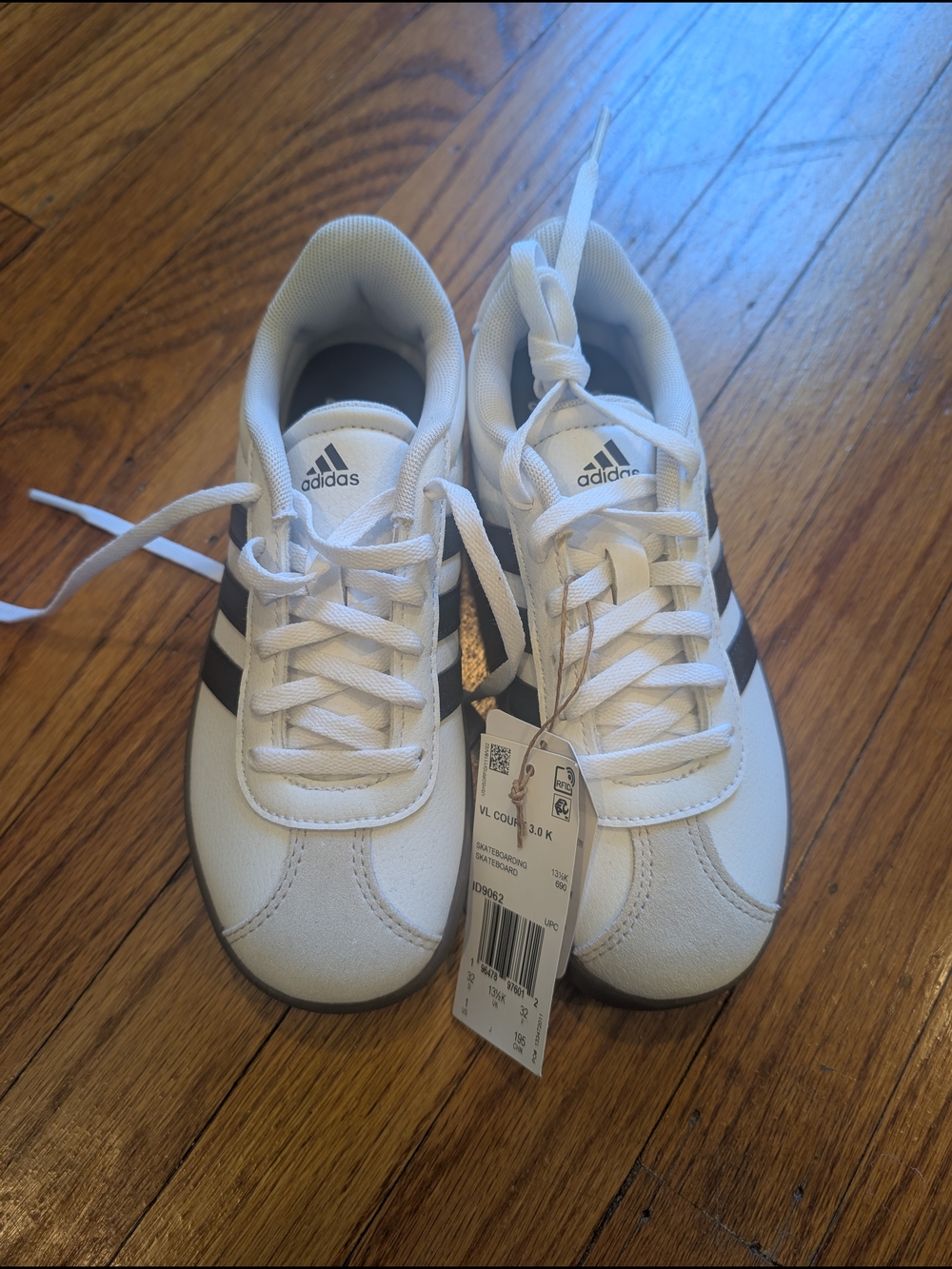 NWT Kids Adidas VL Court 3.0 White  Sneakers